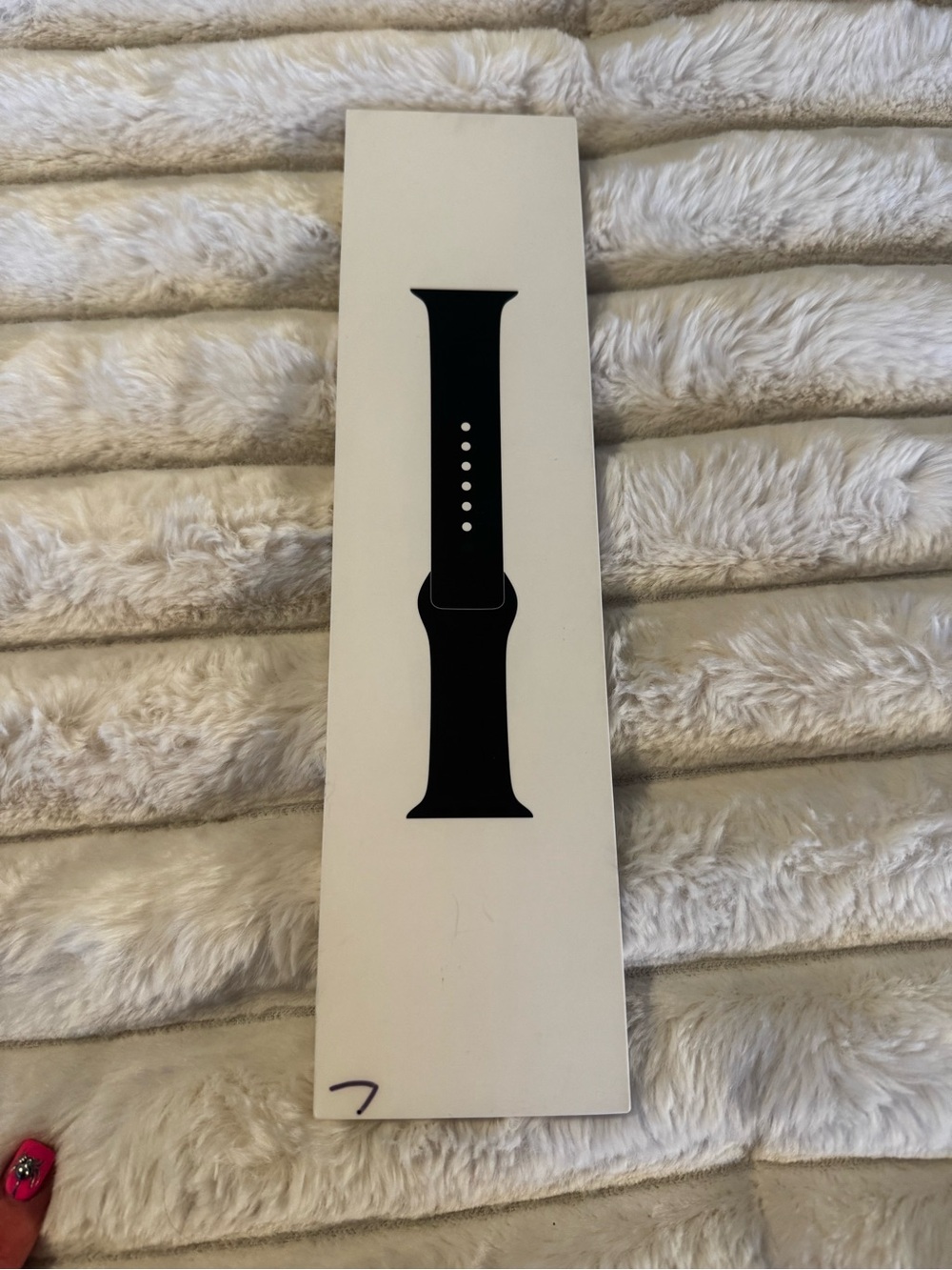 Brand new in box. Apple black watch band. Size 44mm. Large